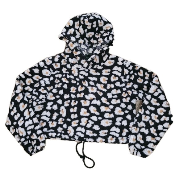 Wild Fable Cropped Hoodie Womens M Black White Animal Print Fleece Pullover - Picture 1 of 12